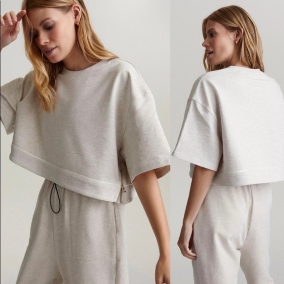 Varley Tops - Varley Fenton Ivory Cropped Sweatshirt Sz M